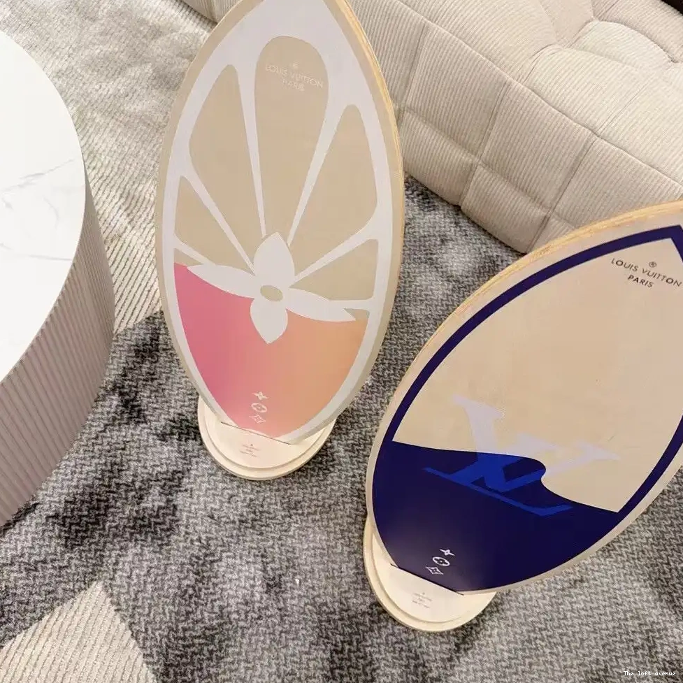 SKIMBOARD LV CUSTOM 0610